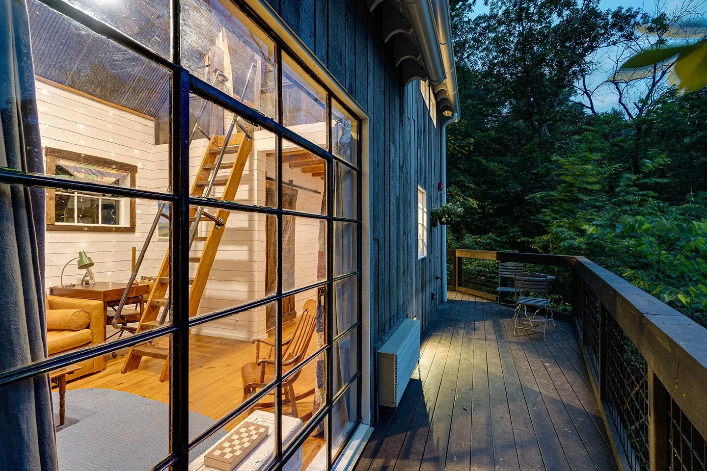 Redbud Treehouse — Treetop Hideaways